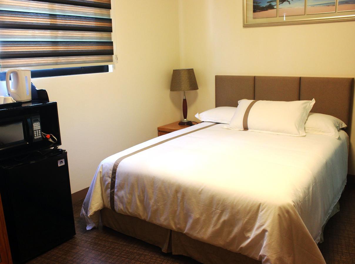 Saipan Beach Hotel Экстерьер фото