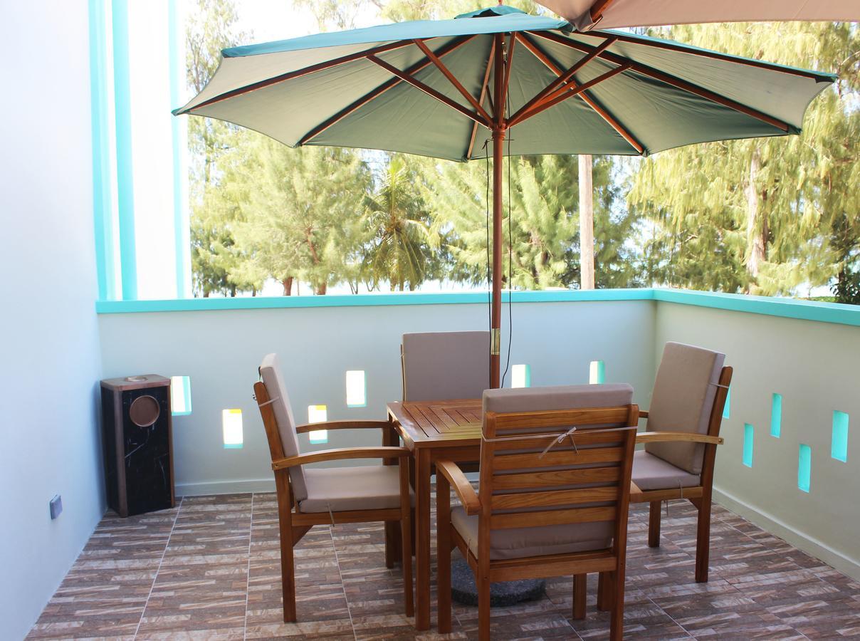 Saipan Beach Hotel Экстерьер фото