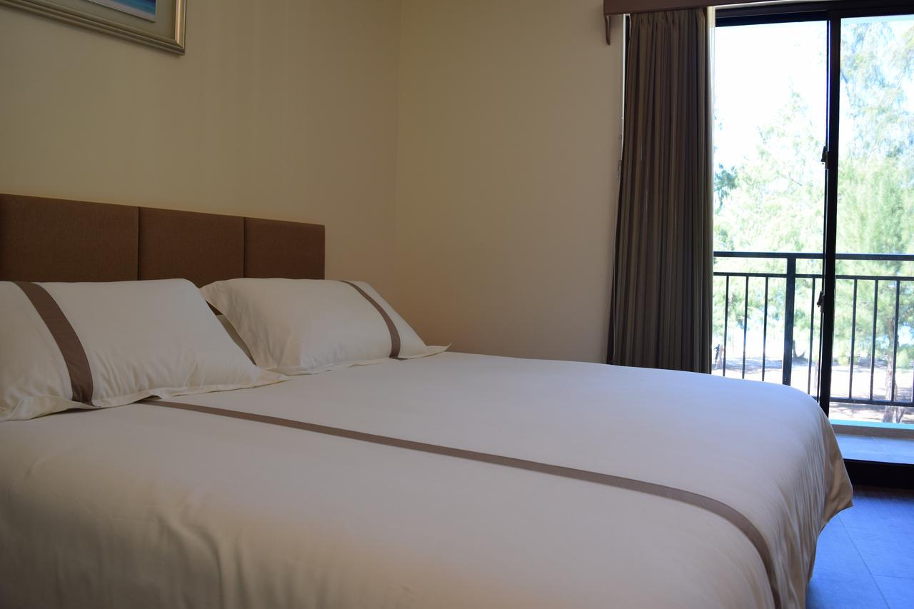 Saipan Beach Hotel Экстерьер фото