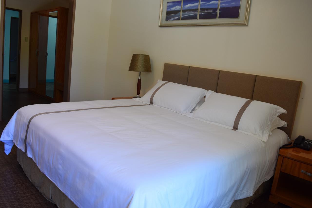 Saipan Beach Hotel Экстерьер фото