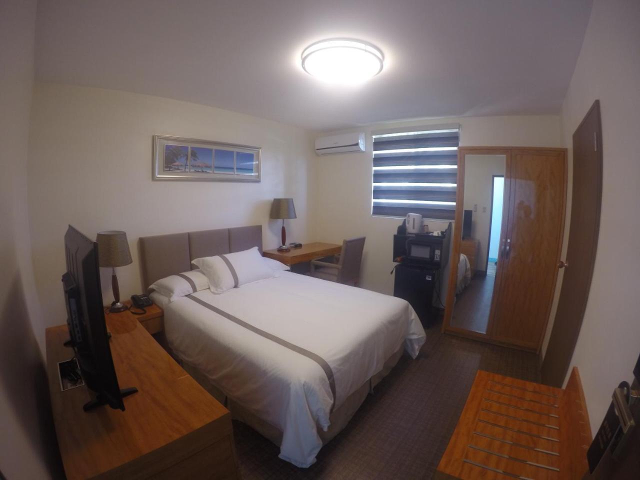 Saipan Beach Hotel Экстерьер фото